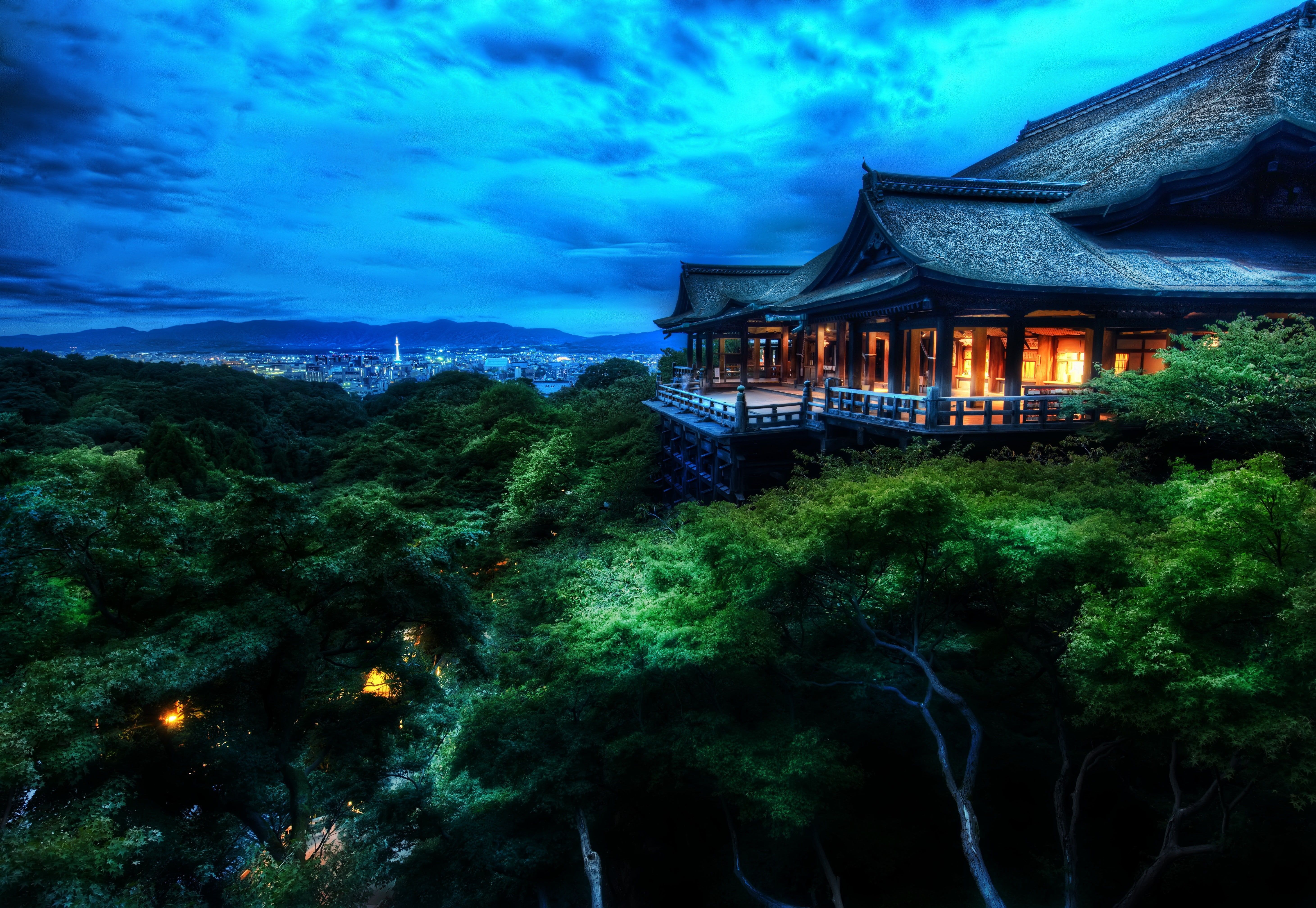 Japanischer Tempel, Holzpavillon, Wald, Dämmerung, 5K, Hintergrundbild für den PC
