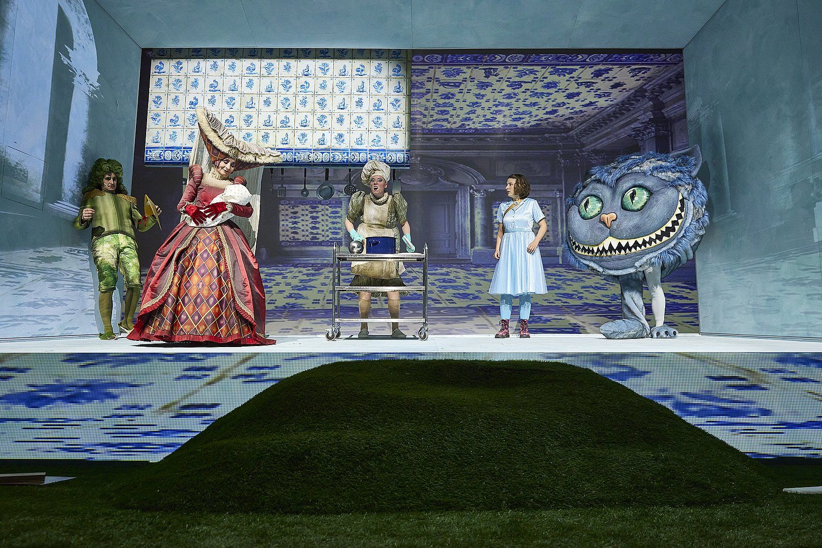 Alice, Bühne, Theater, Herzkönigin, Grinsekatze, HD, Hintergrundbild für den PC
