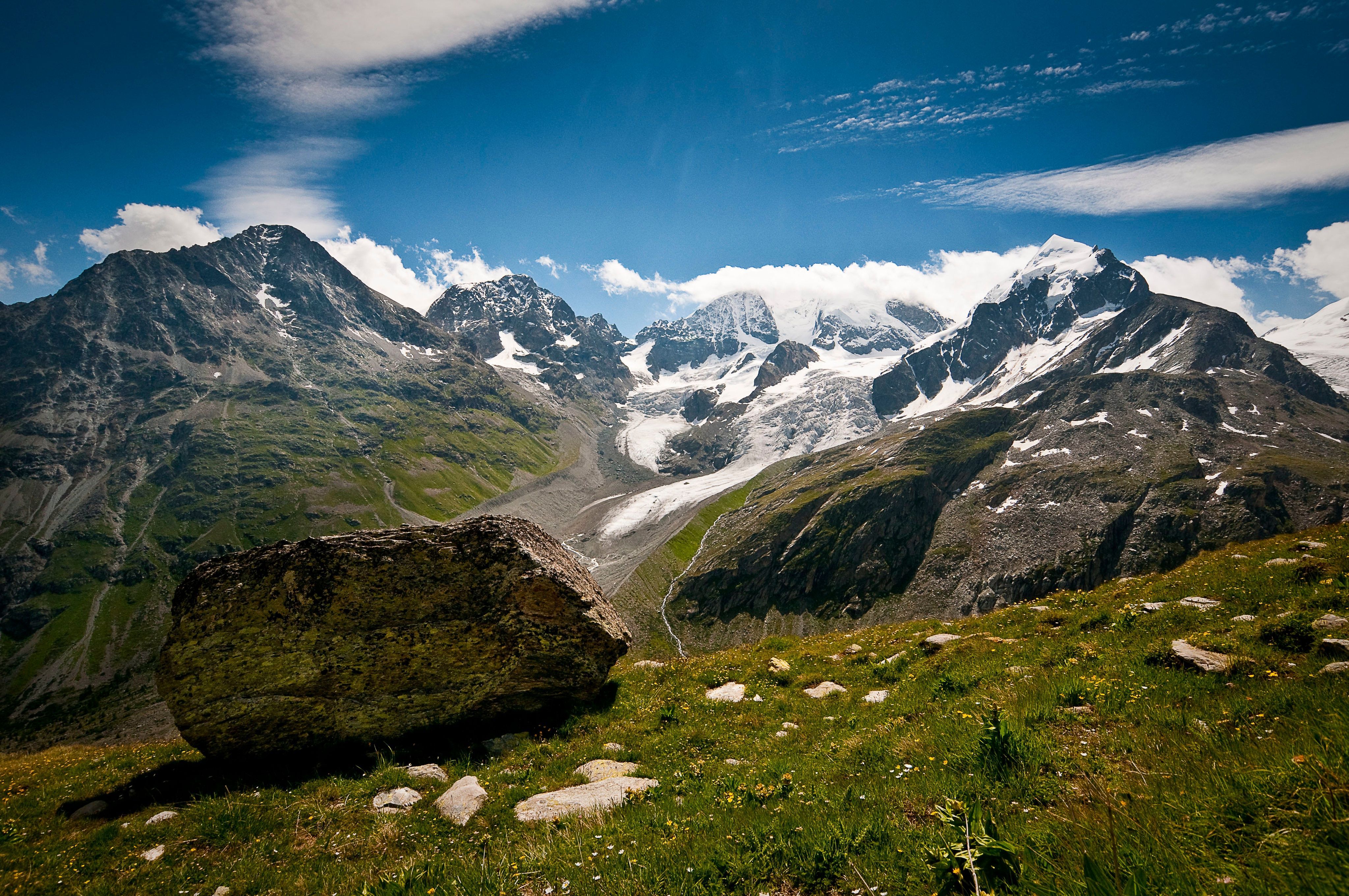 Alpen, Gletscher, Felsbrocken, Hochgebirge, Sommer, 4K, Hintergrundbild für den PC