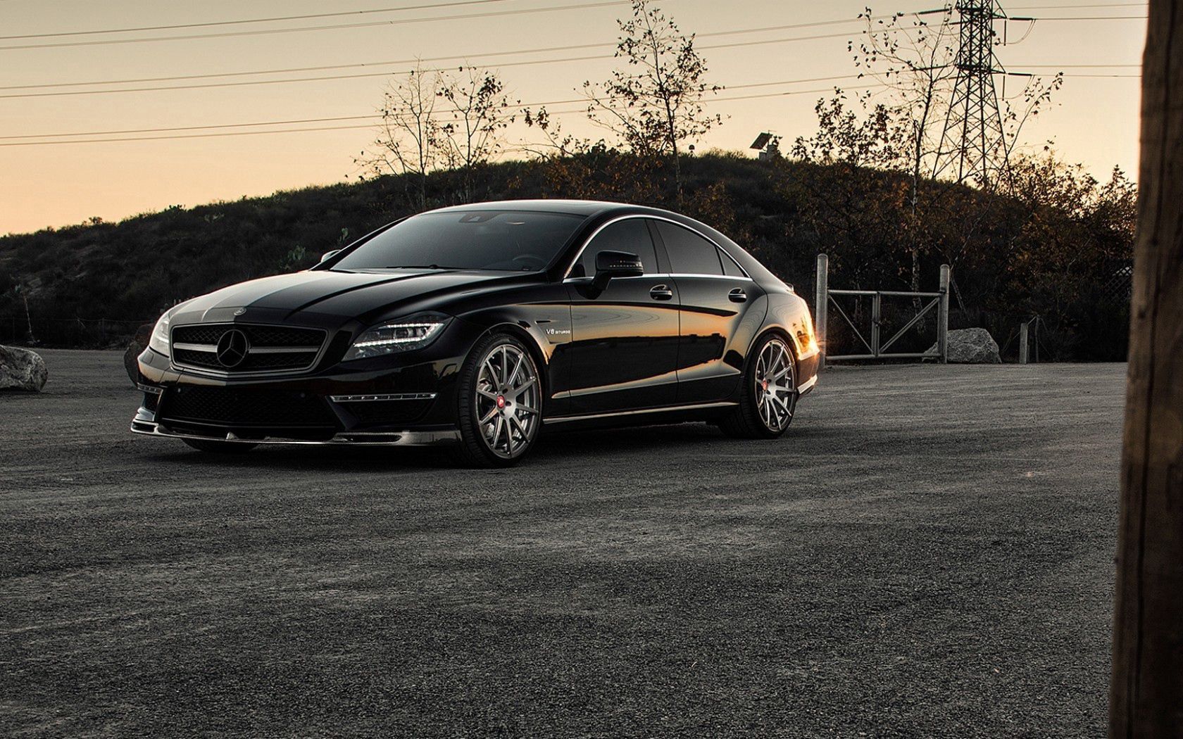 Mercedes-AMG CLS, Mercedes-Benz, Schwarzes Auto, Parkplatz, Abenddämmerung, HD, MacBook-Hintergrundbild