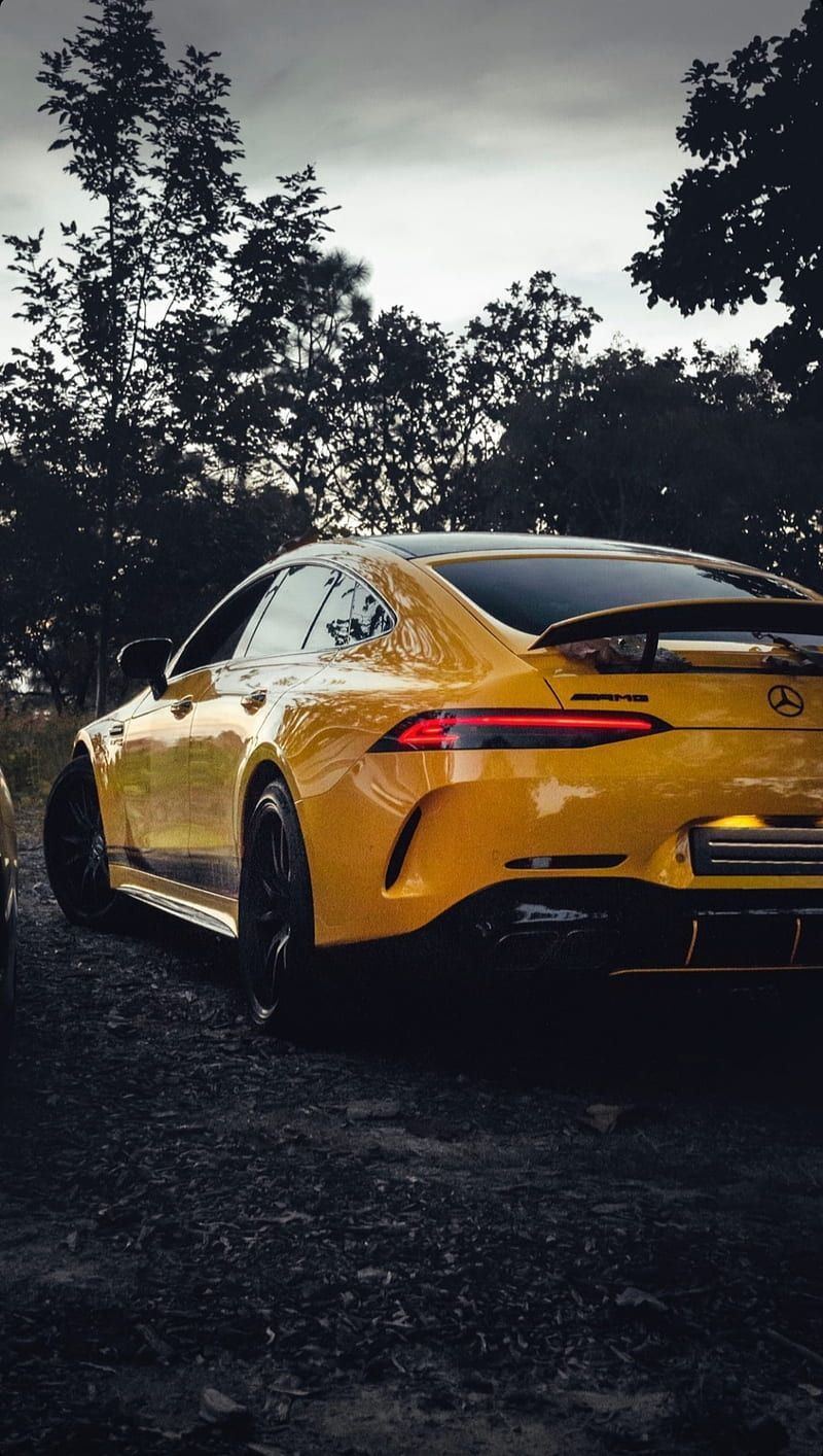 Mercedes-AMG GT, Mercedes-AMG, Gelbes Auto, Sportwagen, Bäume, Android-Hintergrundbild
