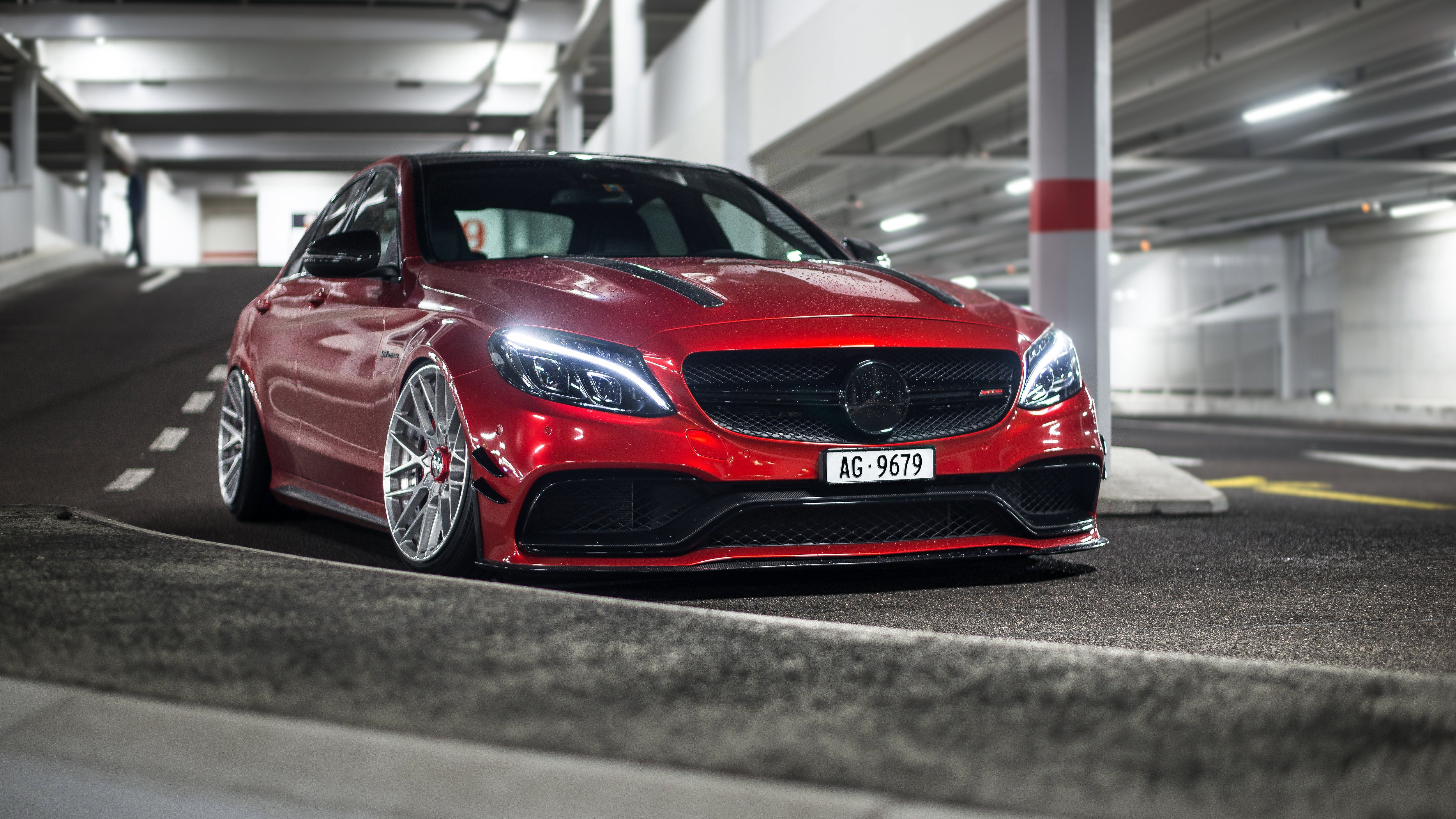 Mercedes-AMG C 63, Mercedes-Benz, Rotes Auto, Parkhaus, Limousine, 4K, Breitbild-Hintergrundbild
