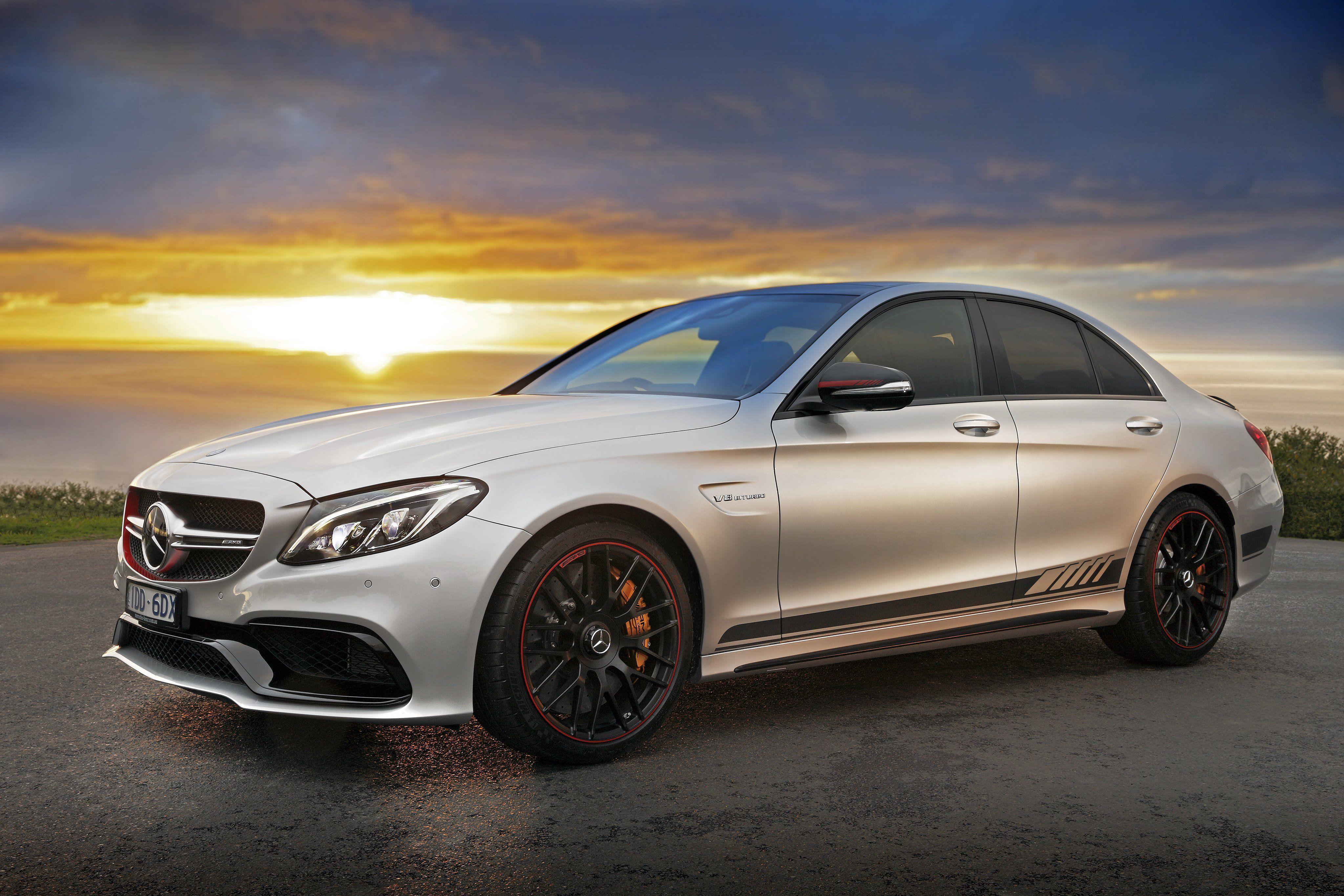 Mercedes-AMG C 63, Mercedes-Benz, Silberne Limousine, Sonnenuntergang, Seitenstreifen, 4K Wallpaper