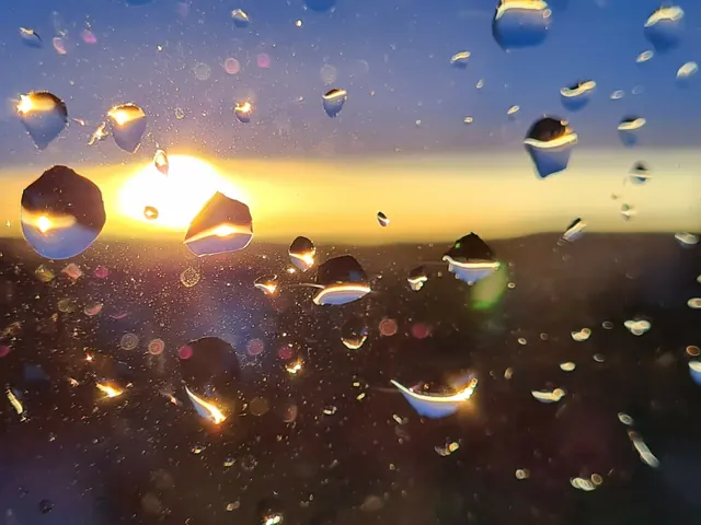 Wassertropfen-Hintergrundbilder
